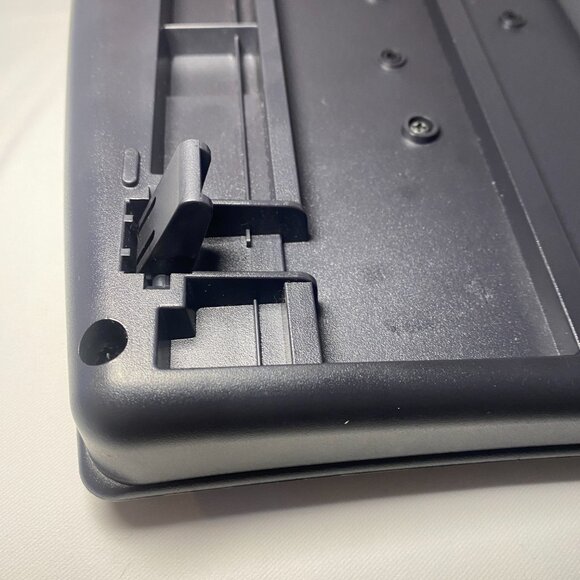 Dell RT7D20 PS/2 Wired Black Keyboard English Footed Tested Working EUC - Picture 8 of 8